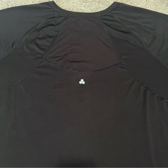 Tek Gear size 2X women’s Dry Tek black top - Picture 5 of 8